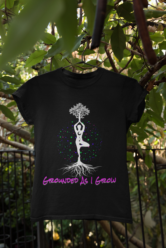 Grounded As I Grow – Women’s Comfy Tee